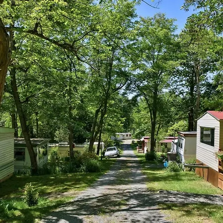 Camping De Kemping Montmaurin